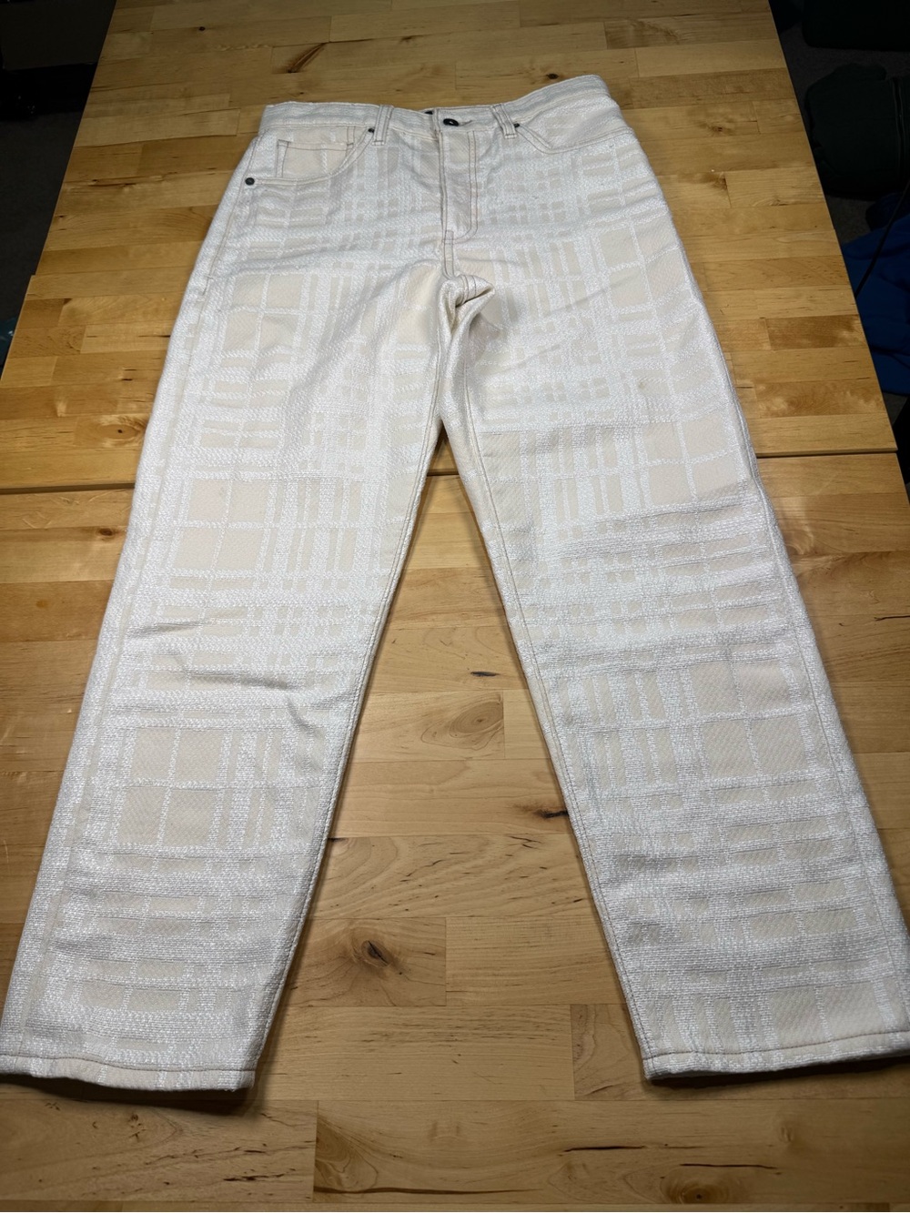 The Column Taper Pant in Summer Plaid White